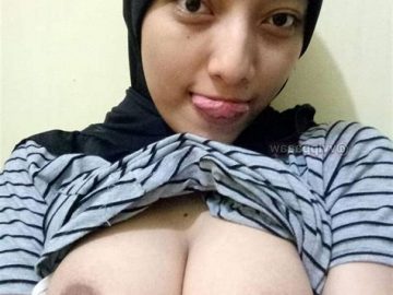 Ibu Kurang Ajar Bugil