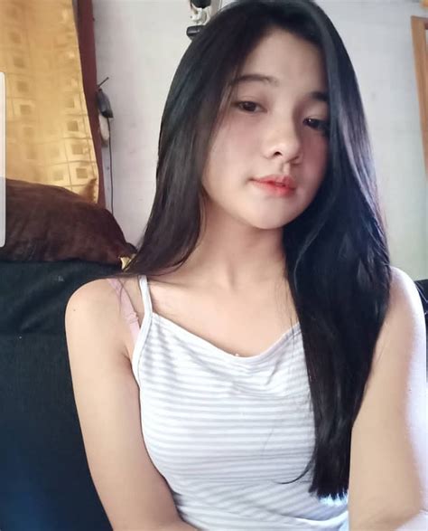 Cewek Gendut Masih Prawan